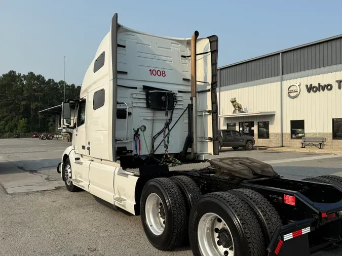 2019 Volvo VNL64T760