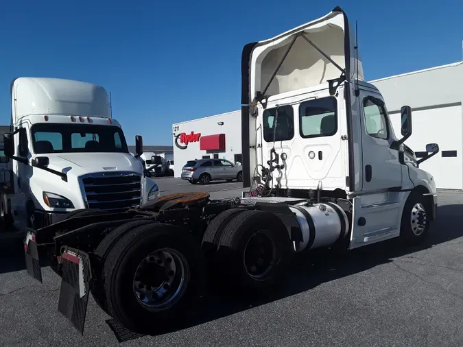 2019 FREIGHTLINER/MERCEDES NEW CASCADIA PX12664