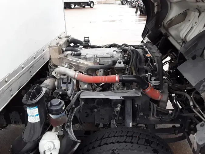 2018 ISUZU NPR HD