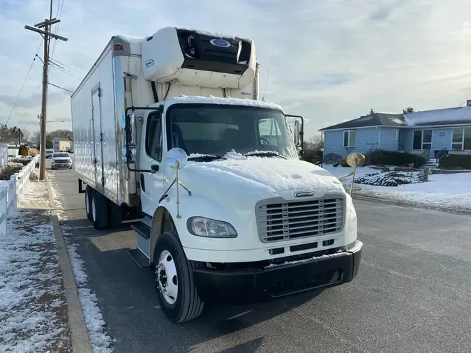 2016 FREIGHTLINER M2