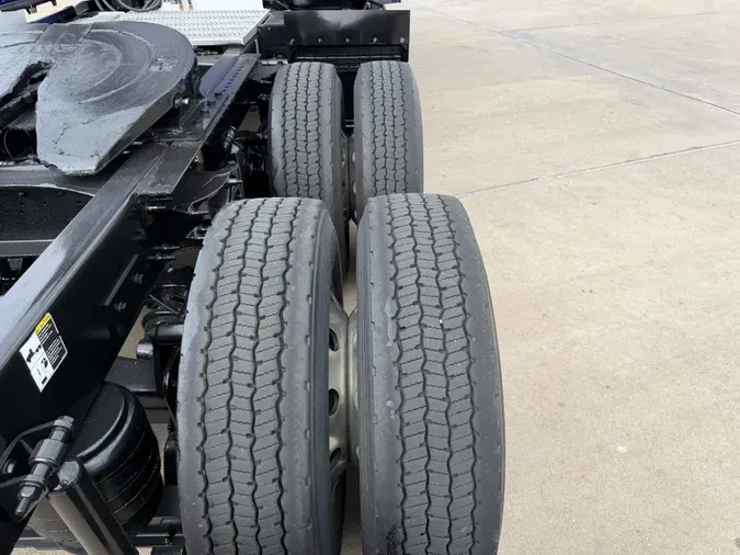 2022 Peterbilt 5795bc5f8e72c5f57cc73a8fc9e3374d643