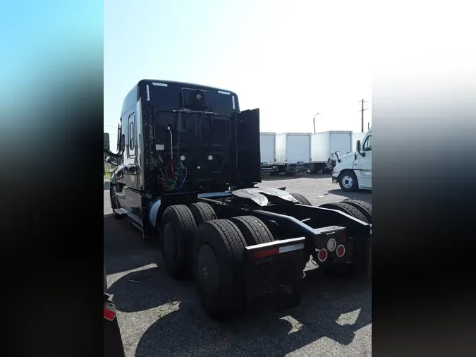2021 FREIGHTLINER NEW CASCADIA PX12664