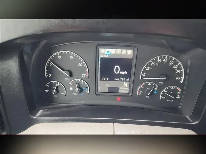 2021 FREIGHTLINER CA126