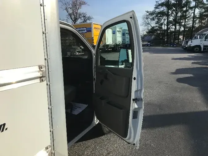 2018 GMC G33903