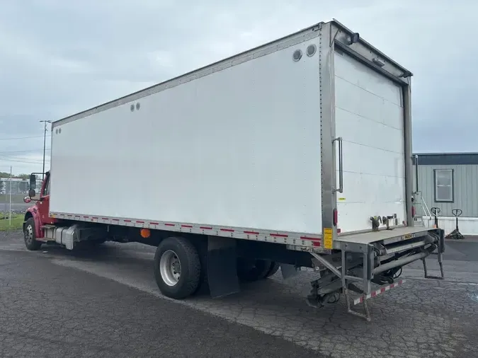 2022 FREIGHTLINER/MERCEDES M2 106