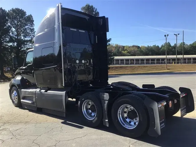 2021 INTERNATIONAL LT625