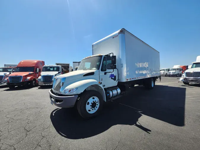 2018 NAVISTAR INTERNATIONAL 4300