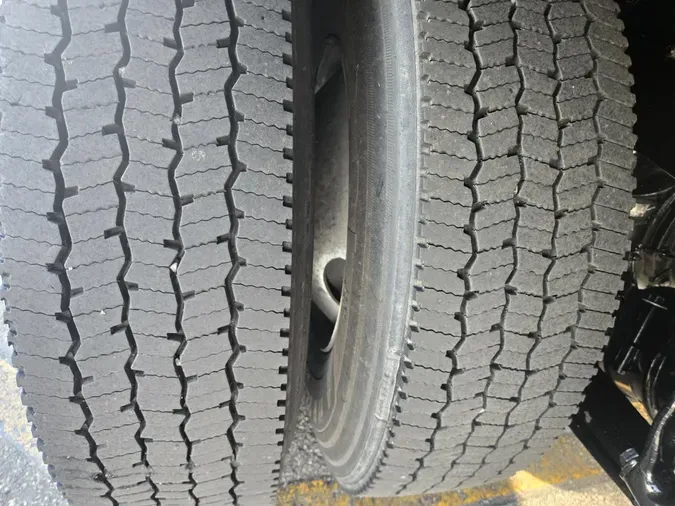 2020 Freightliner Business Class M2 106