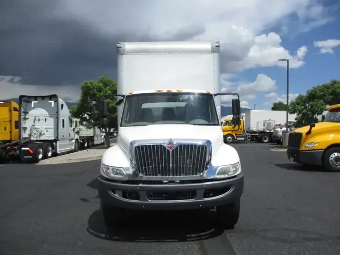 2018 NAVISTAR INTERNATIONAL 4300
