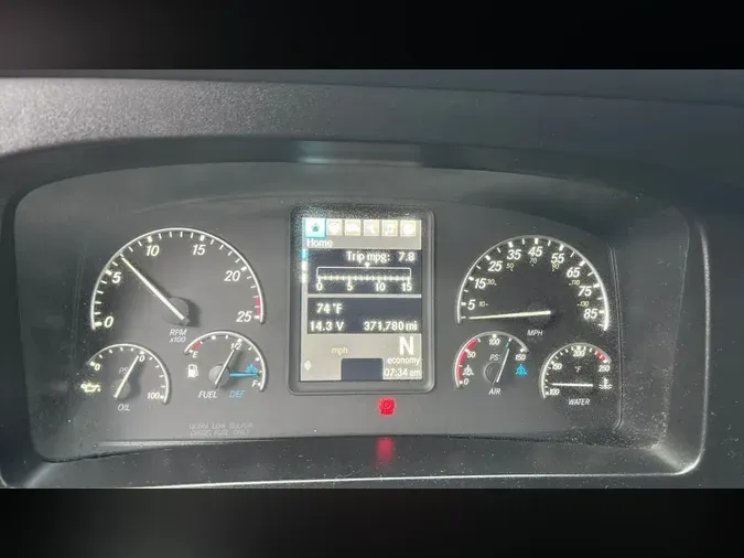 2023 Freightliner Cascadia 126