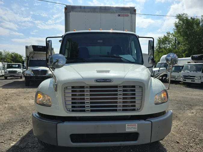 2017 FREIGHTLINER/MERCEDES M2 106