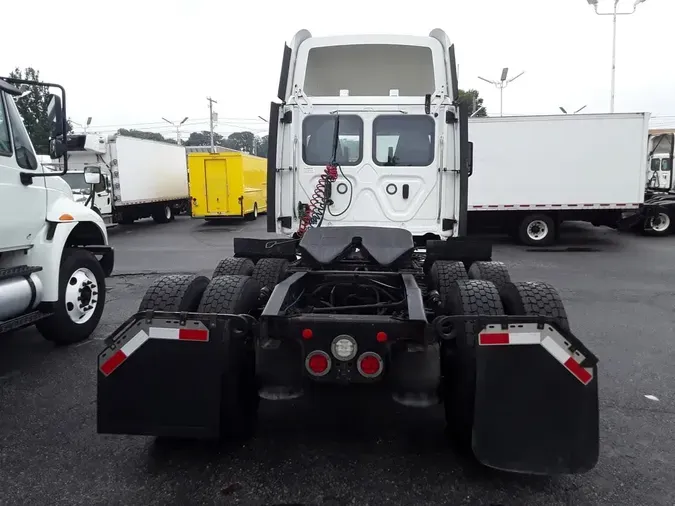 2020 FREIGHTLINER NEW CASCADIA PX12664
