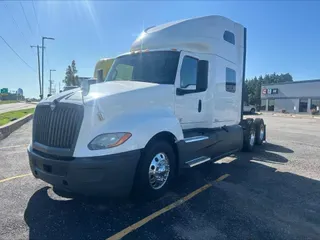 2018 International LT625