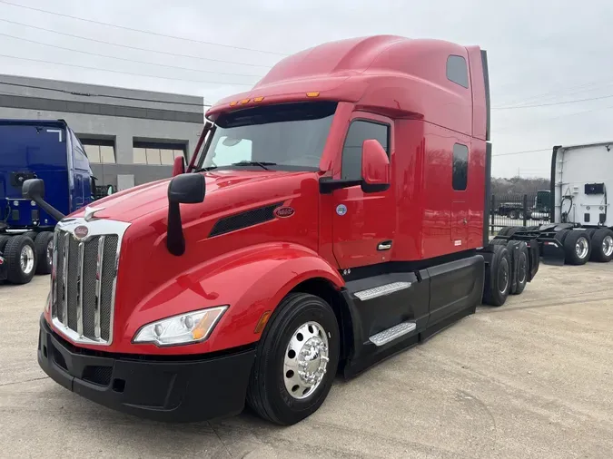 2023 Peterbilt 579