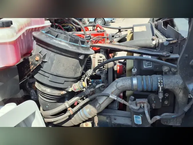 2018 FREIGHTLINER/MERCEDES M2 106