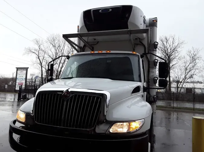 2020 NAVISTAR INTERNATIONAL MV607 (4X2)