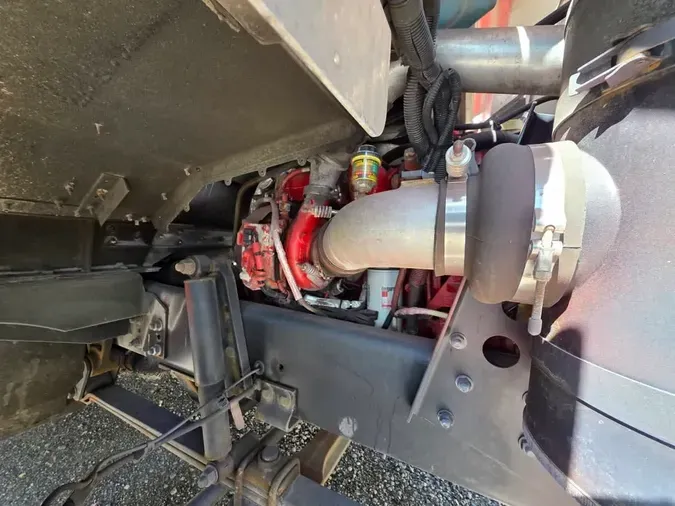 2017 FRTLR CUSTOM CHASSIS CORP MT55