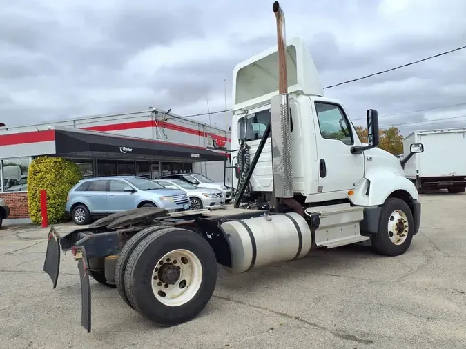 2021 NAVISTAR INTERNATIONAL LT625 DAYCAB S/A