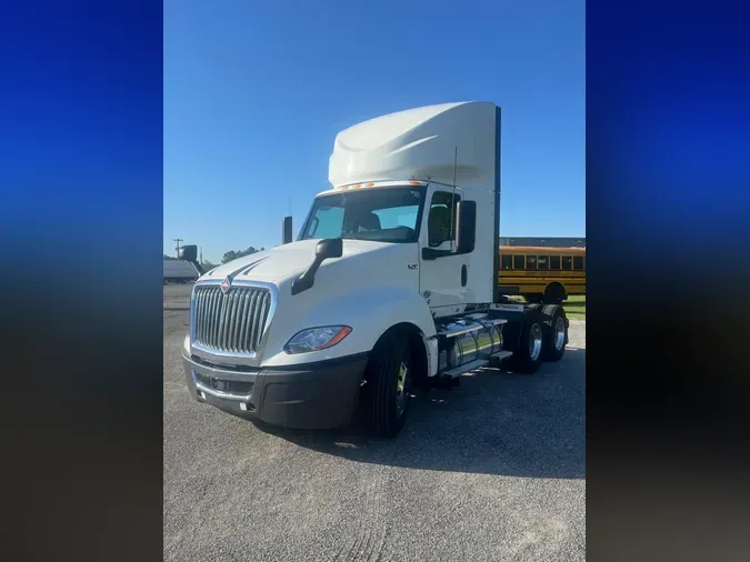 2020 International LT625
