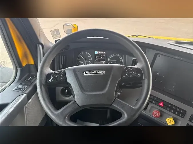 2020 FREIGHTLINER CA126