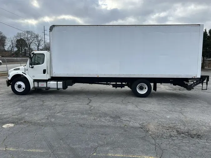 2018 Freightliner Business Class M2 106