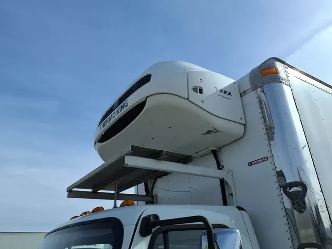 2019 FREIGHTLINER/MERCEDES M2 106