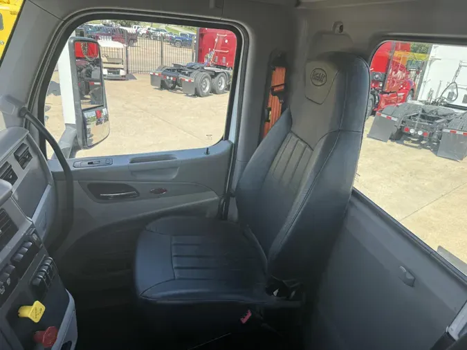 2021 Peterbilt 579