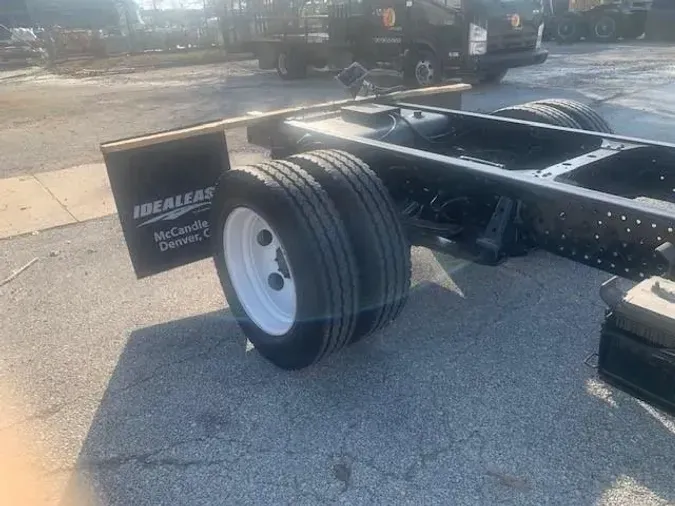 2018 Isuzu NPR5c0ac0e40d0121ddba2ee7b27937b532