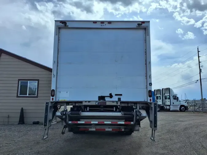 2019 FREIGHTLINER/MERCEDES M2 106