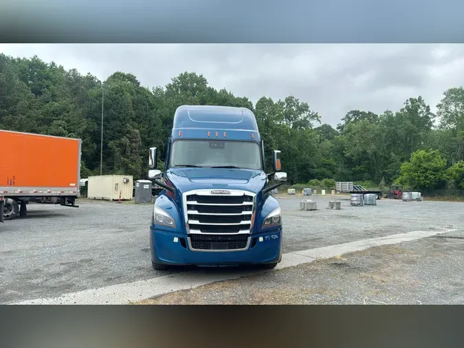 2024 Freightliner Cascadia