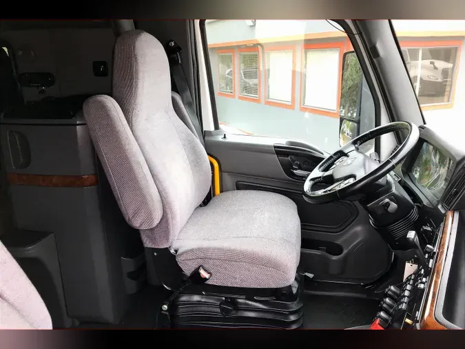 2021 INT LT625 6x45c105e7d0e0b097c0ac371c7225e0527