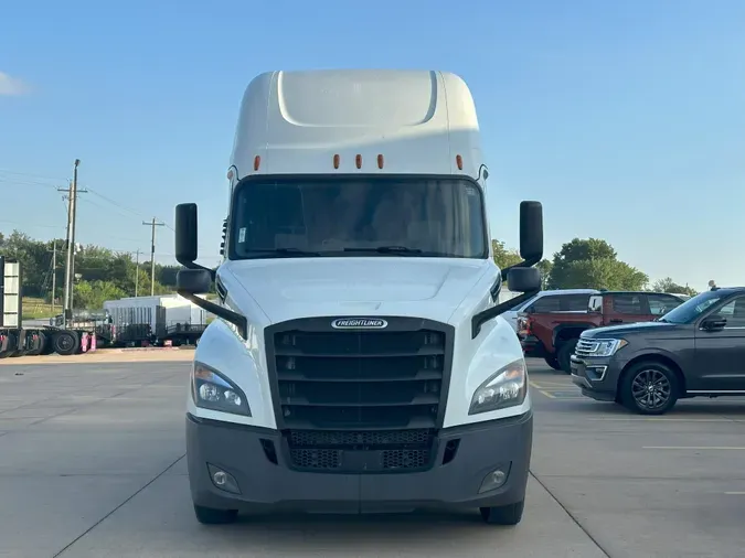 2020 Freightliner Cascadia