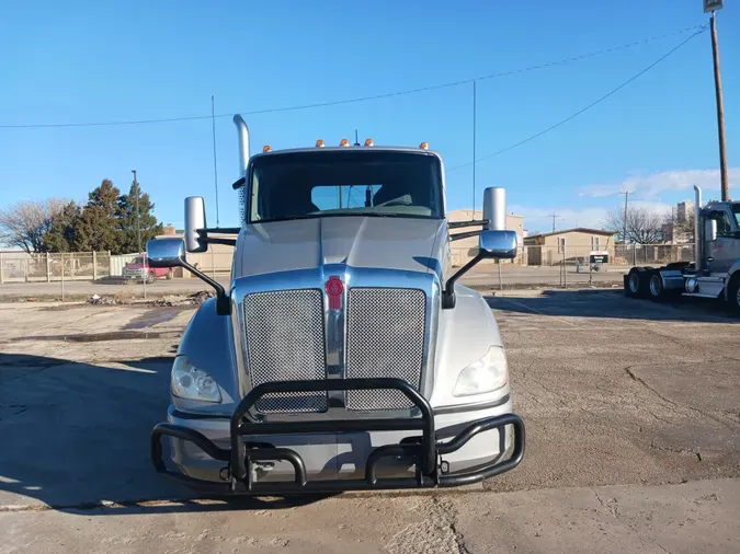 2019 KENWORTH TRUCKS T-680