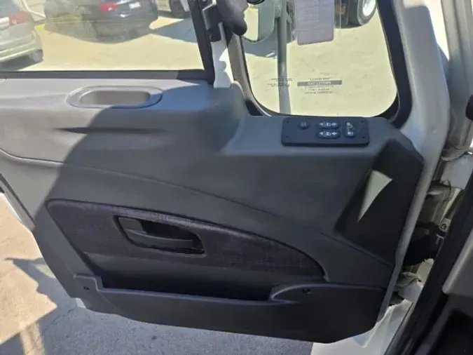 2019 International 4300