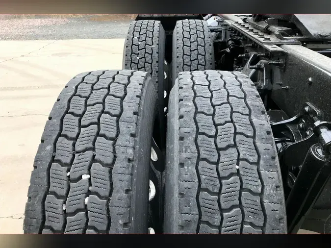 2022 INT LT625 6x4