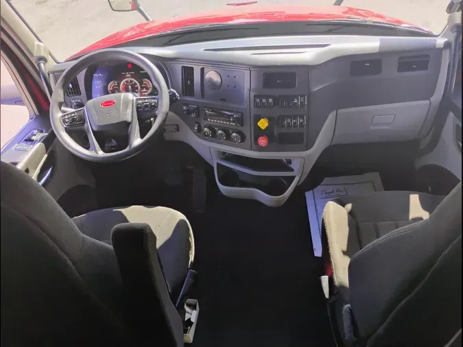 2022 Peterbilt 579