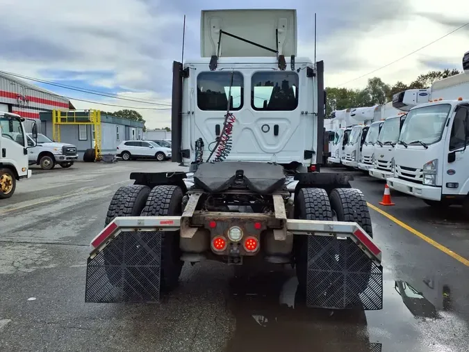 2020 FREIGHTLINER/MERCEDES NEW CASCADIA 116