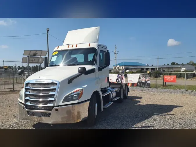 2019 FREIGHTLINER/MERCEDES NEW CASCADIA PX126645c27bfa084d40e6b6bab8efe16514ead