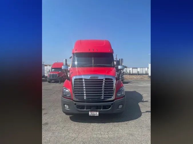 2019 FREIGHTLINER/MERCEDES CASCADIA 125