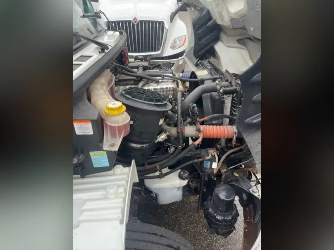 2020 FREIGHTLINER/MERCEDES M2 106