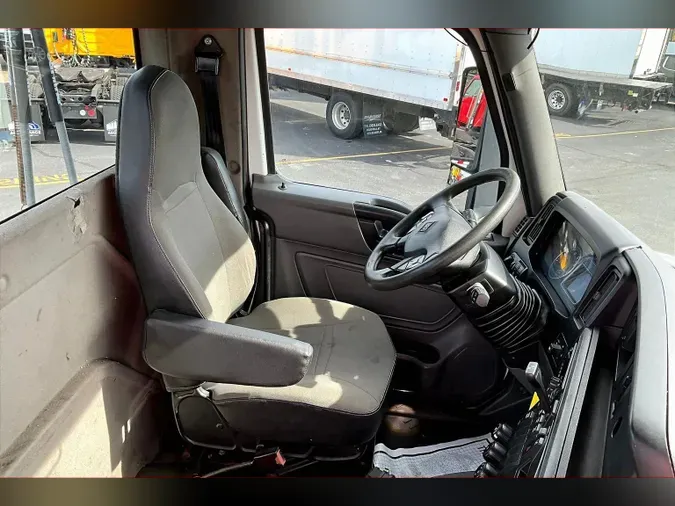 2019 INT LT625 6x45c2d80637d404590ab5917fc70373029