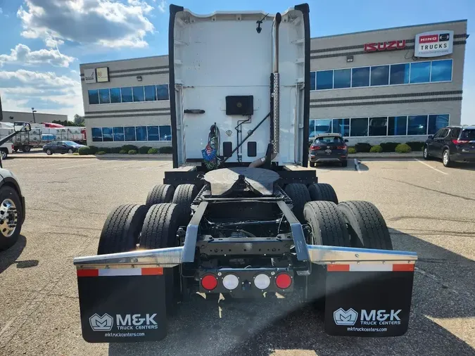 2022 KENWORTH T680