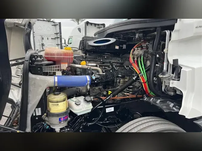 2022 FREIGHTLINER CA126