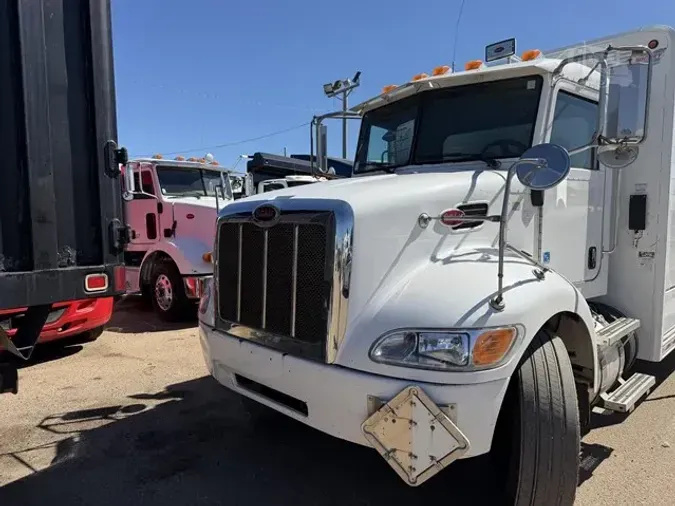 2011 PETERBILT 3375c382649e89e117aad6d3349b29f6e3b