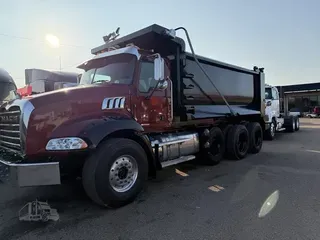 2019 MACK GRANITE 64BT
