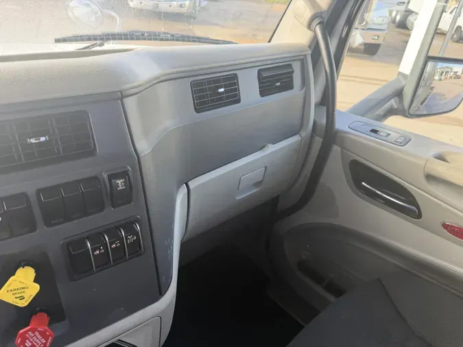 2021 Peterbilt 5675c3bec99749937b3a3972caa1cad6b82