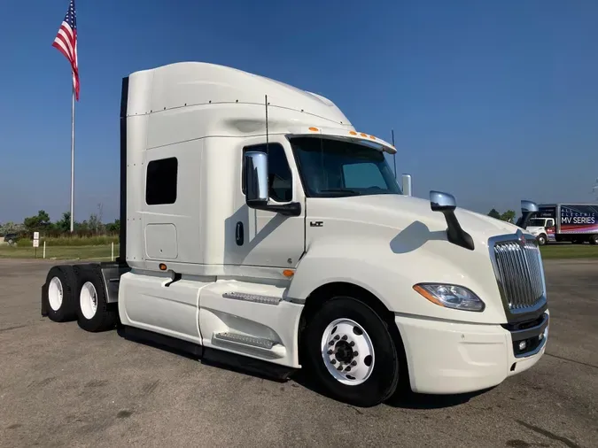 2019 International LT625