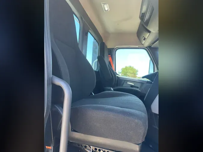 2021 FREIGHTLINER CASCADIA PX12642ST