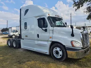 2019 FREIGHTLINER/MERCEDES CASCADIA 125