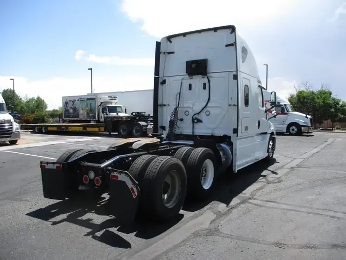 2020 FREIGHTLINER NEW CASCADIA PX12664
